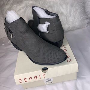 Women’s ESpirit Charcoal Talia Ankle Boots